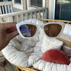 Diff sunglasses - Camila - Meringue Brown Sunglasses